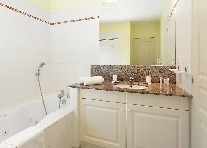 Madame Les Dunes De La Prade Villa *