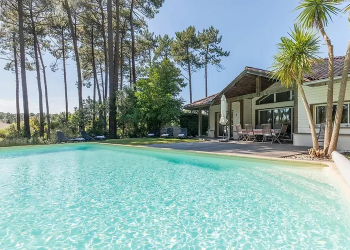 Madame Les Dunes De La Prade